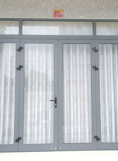 CỬA ĐI MỞ 4 CÁNH 