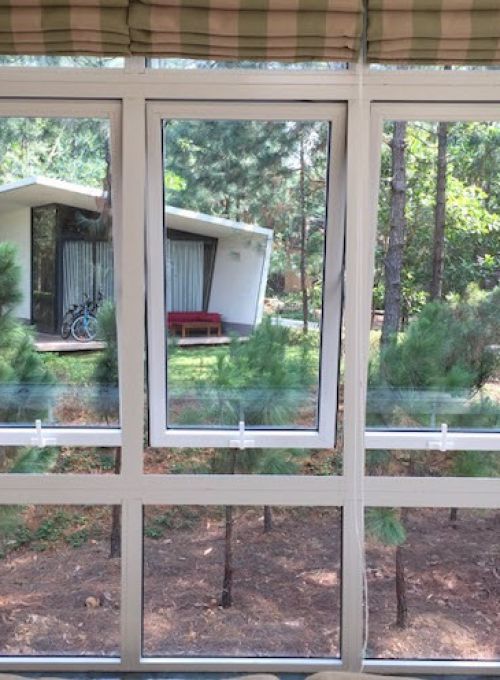 CỬA SỔ MỞ HẤT