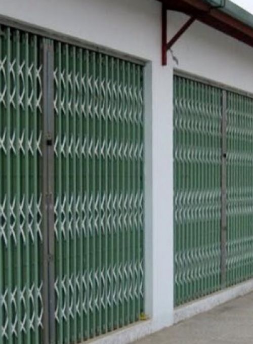 CỬA KÉO ĐÀI LOAN GIÁ RẺ 1