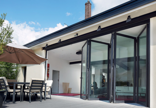 Nên chọn cửa nhôm xingfa hay cửa nhôm thông thường cho nhà ở ?