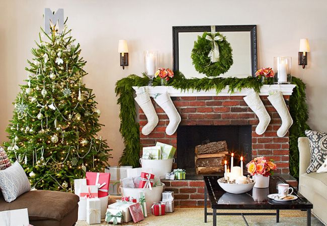 Ý tưởng trang trí khung cửa sổ nhà đón Giáng sinh 2024